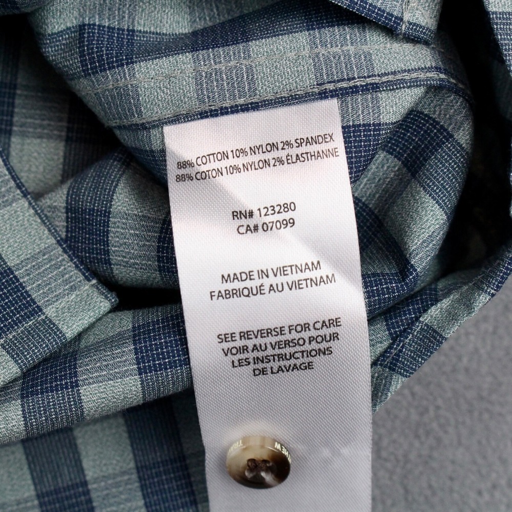 Travis Mathew Shirt Mens Small Blue Plaid Short Sleeve Button Up - Picture 4 of 9